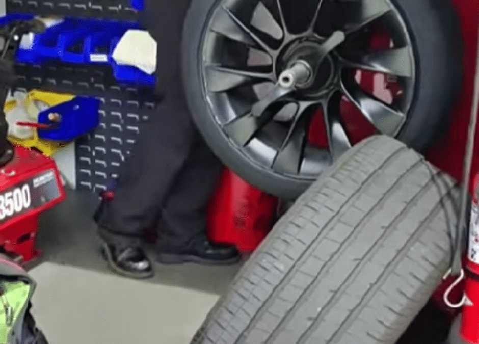 Mobile Tire Service in Atlanta: What to Do When You Get a Flat
